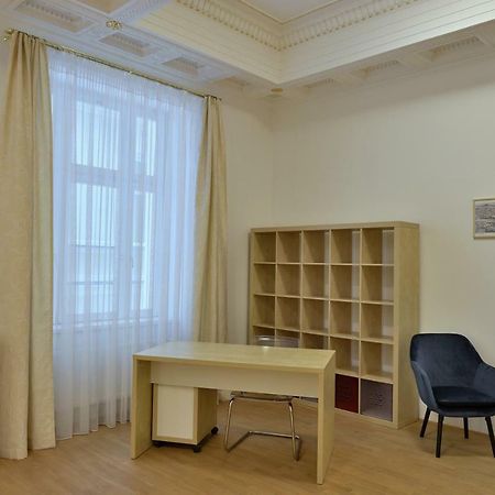 Kolonada Luxury 2 Bedroom Apartment With Balcony Marianske Lazne Exterior photo