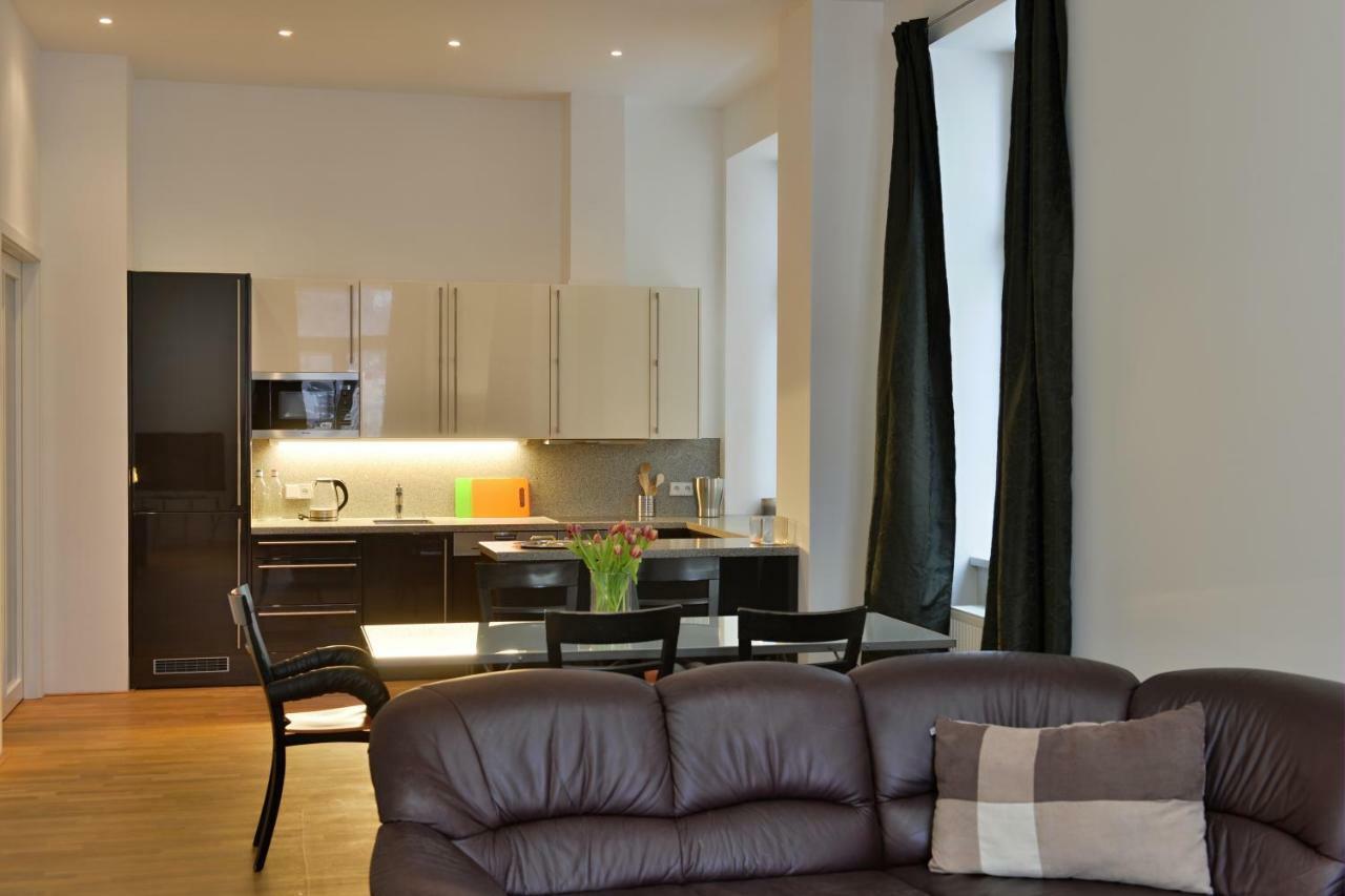 Kolonada Luxury 2 Bedroom Apartment With Balcony Marianske Lazne Exterior photo