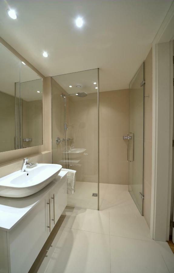 Kolonada Luxury 2 Bedroom Apartment With Balcony Marianske Lazne Exterior photo